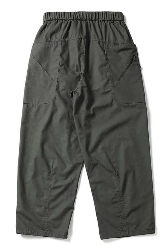 3D Cut Loose Pants In Army Green