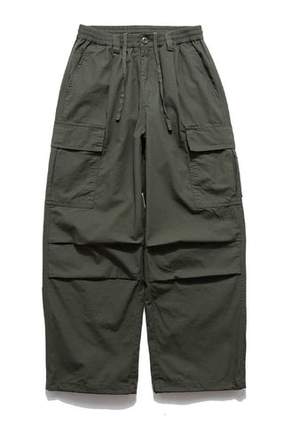 Loose Cargo Pants In Army Green